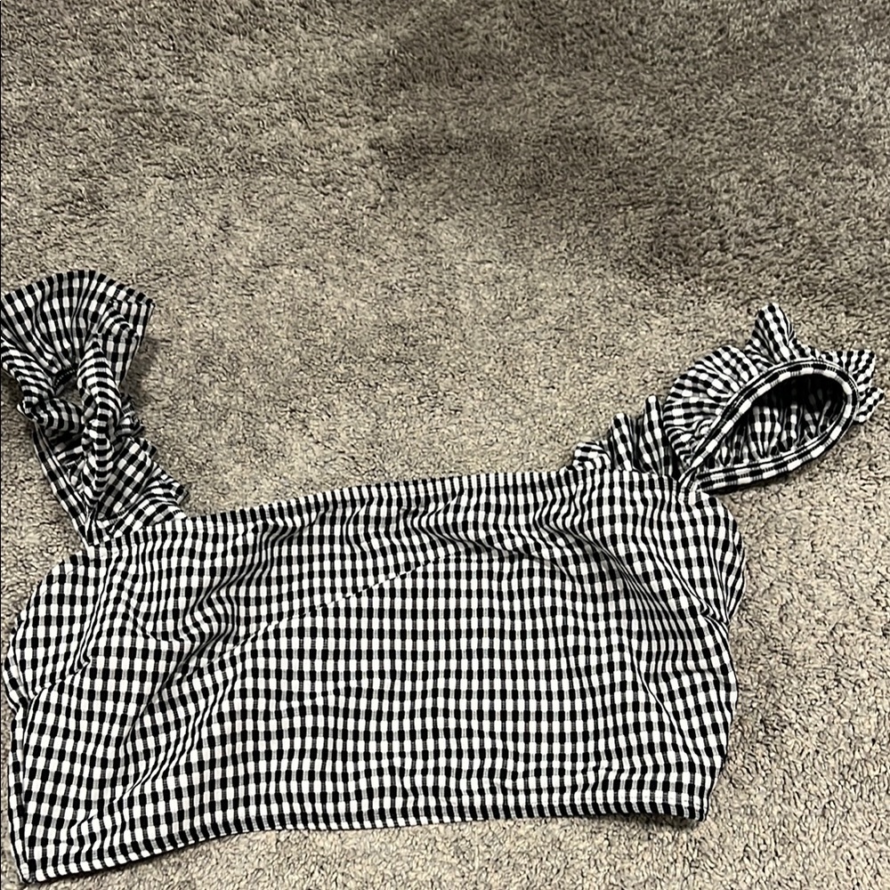 Albion Bella crop top